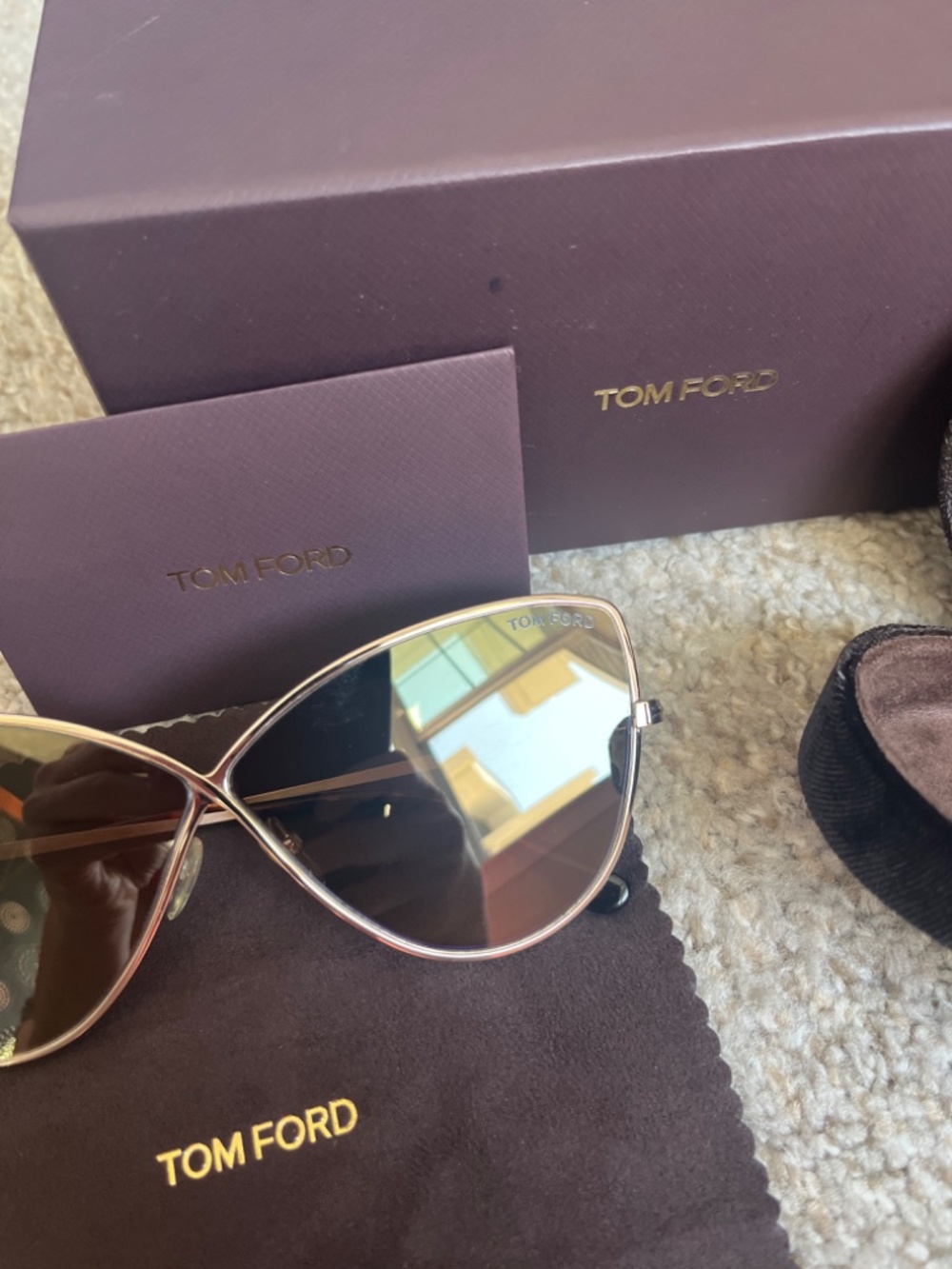 Tom Ford Sunglasses - Picture 4 of 11